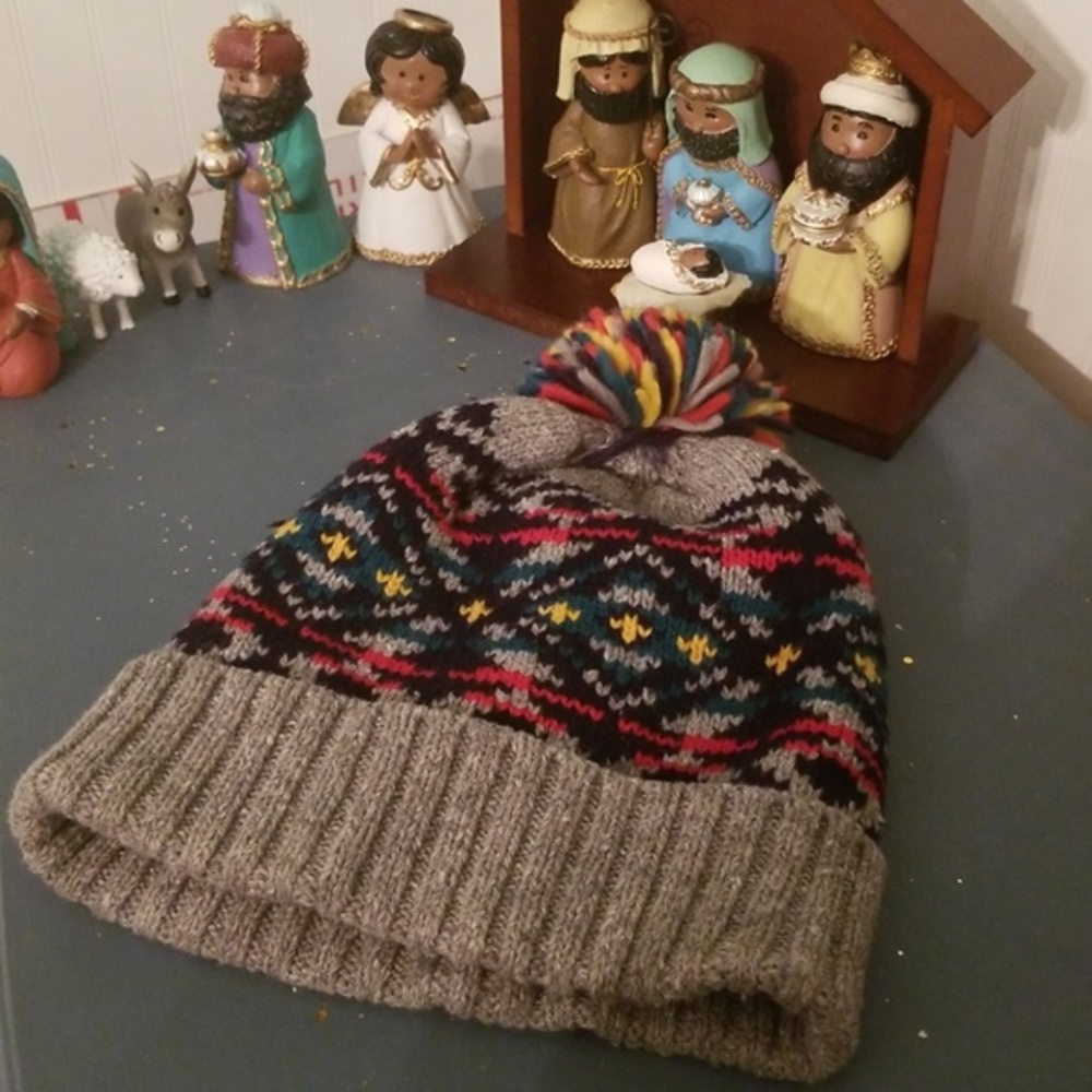 AE knit hat
